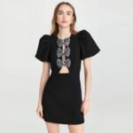 A1. Tube Top Three Bowknot Connection Hollowed Fashion Puff Sleeve