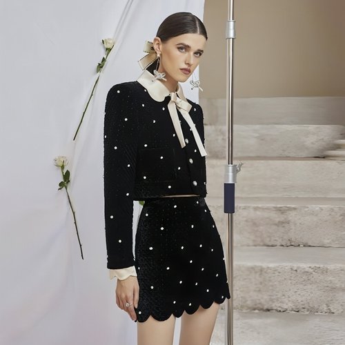 8ef9010a-2b71-4d19-b786-12dcb504aea5.jpg Younger Velvet Suit Top And Skirt Two-piece Set - Image 1
