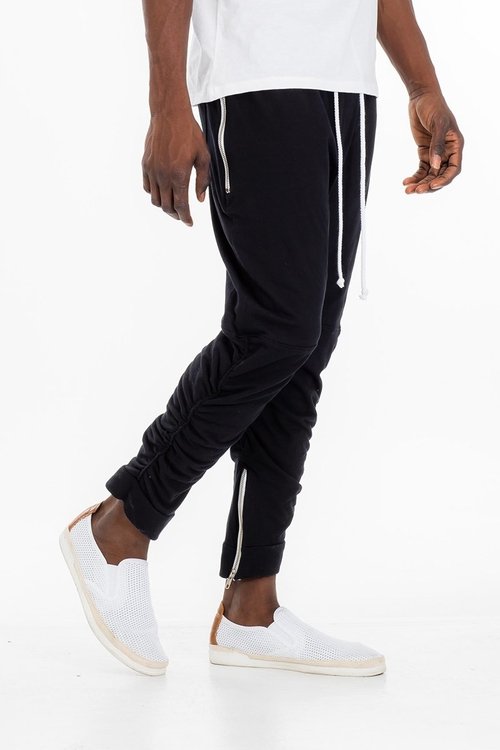 P101_BK_S.jpg GATHERED BOMBER PANTS - Image 1