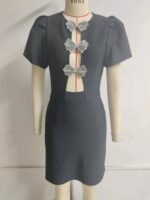 A1. Tube Top Three Bowknot Connection Hollowed Fashion Puff Sleeve - Image 3